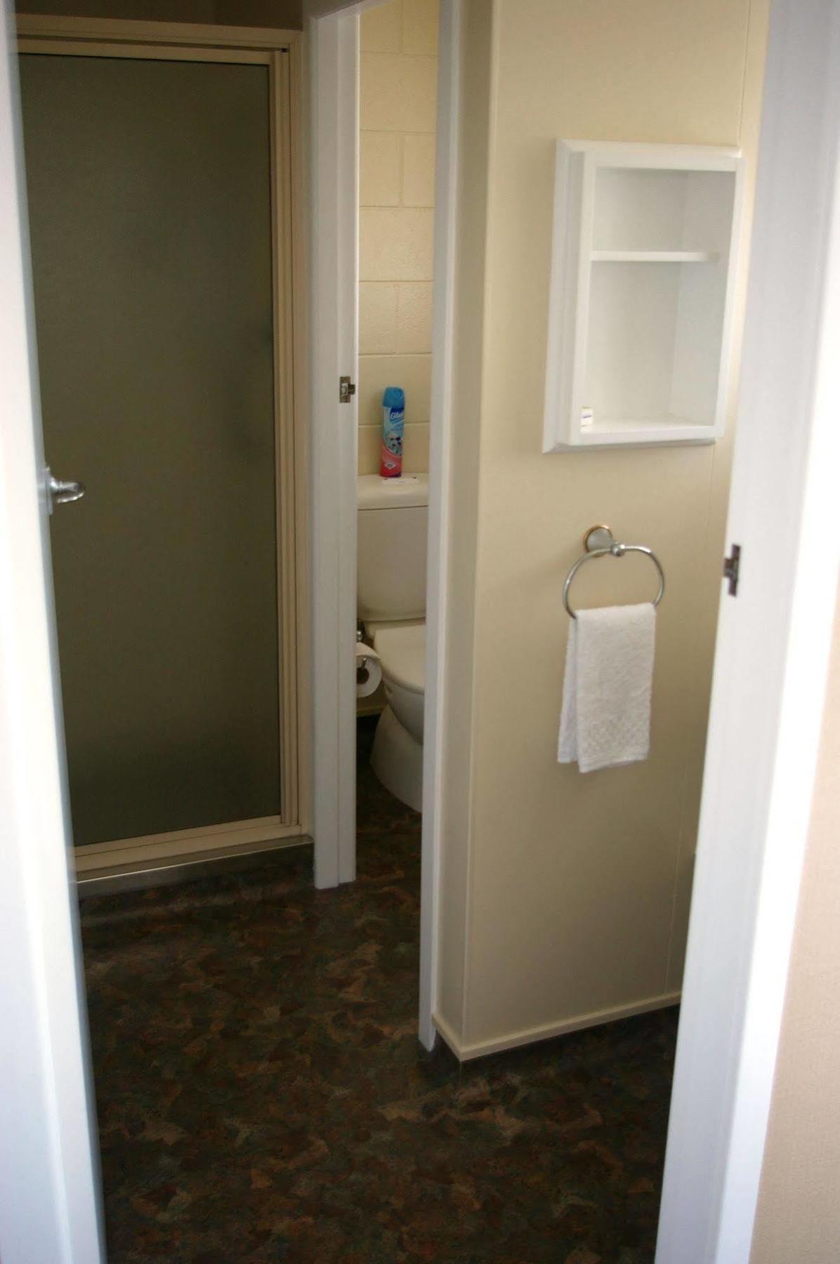 Totara Lodge Motel Levin Extérieur photo
